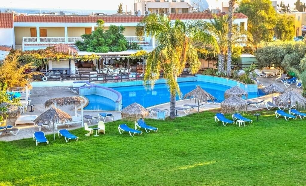 Obraz Captain Karas Holiday Apartments 2*