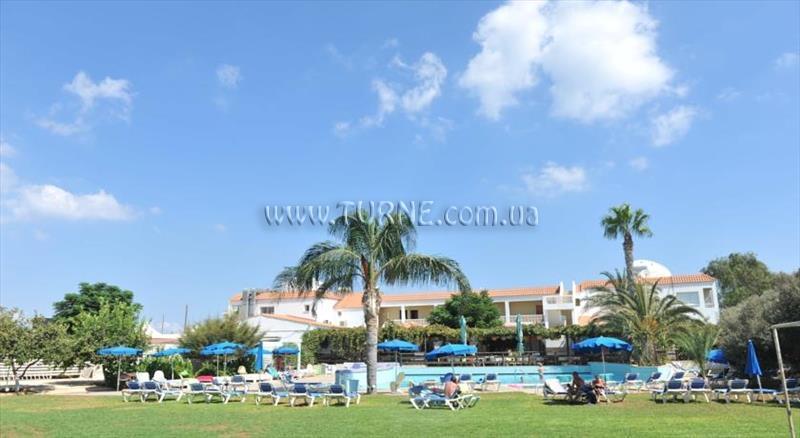 Zdjęcie Captain Karas Holiday Apartments 2*