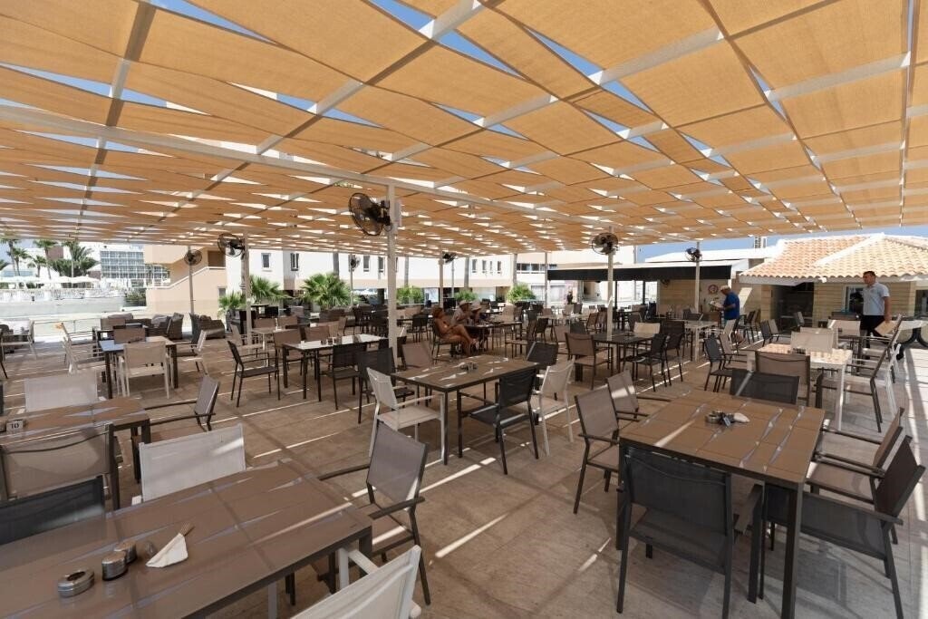 Фото Tetyk Hotel апартаменты