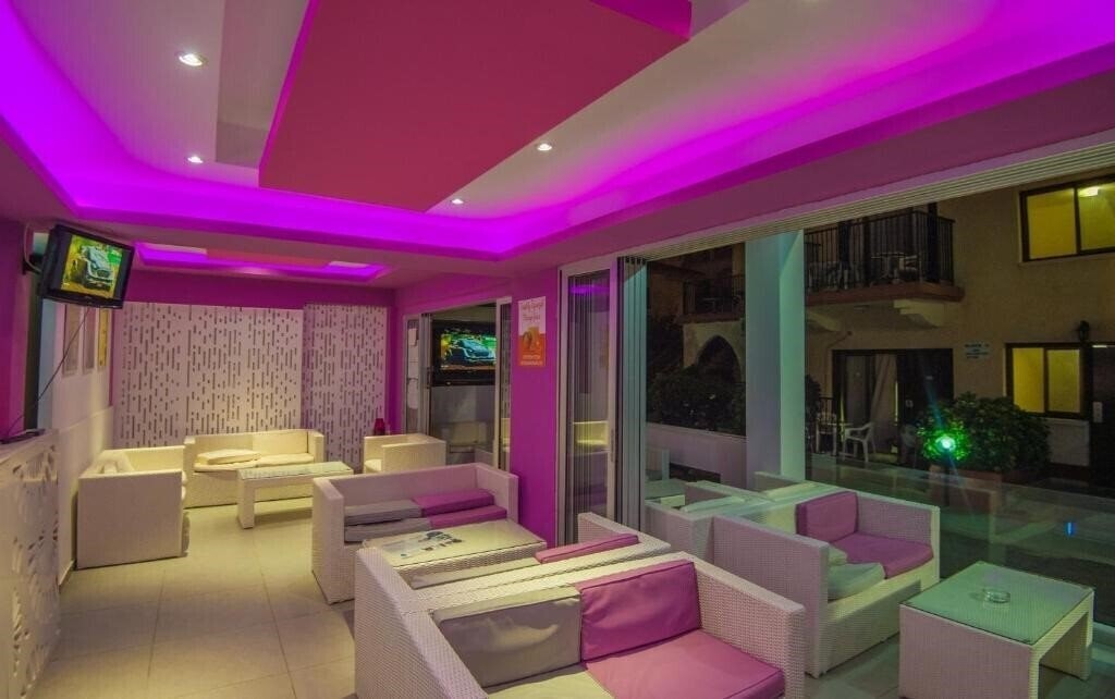 Зображення Windmills Hotel Apartments 4*