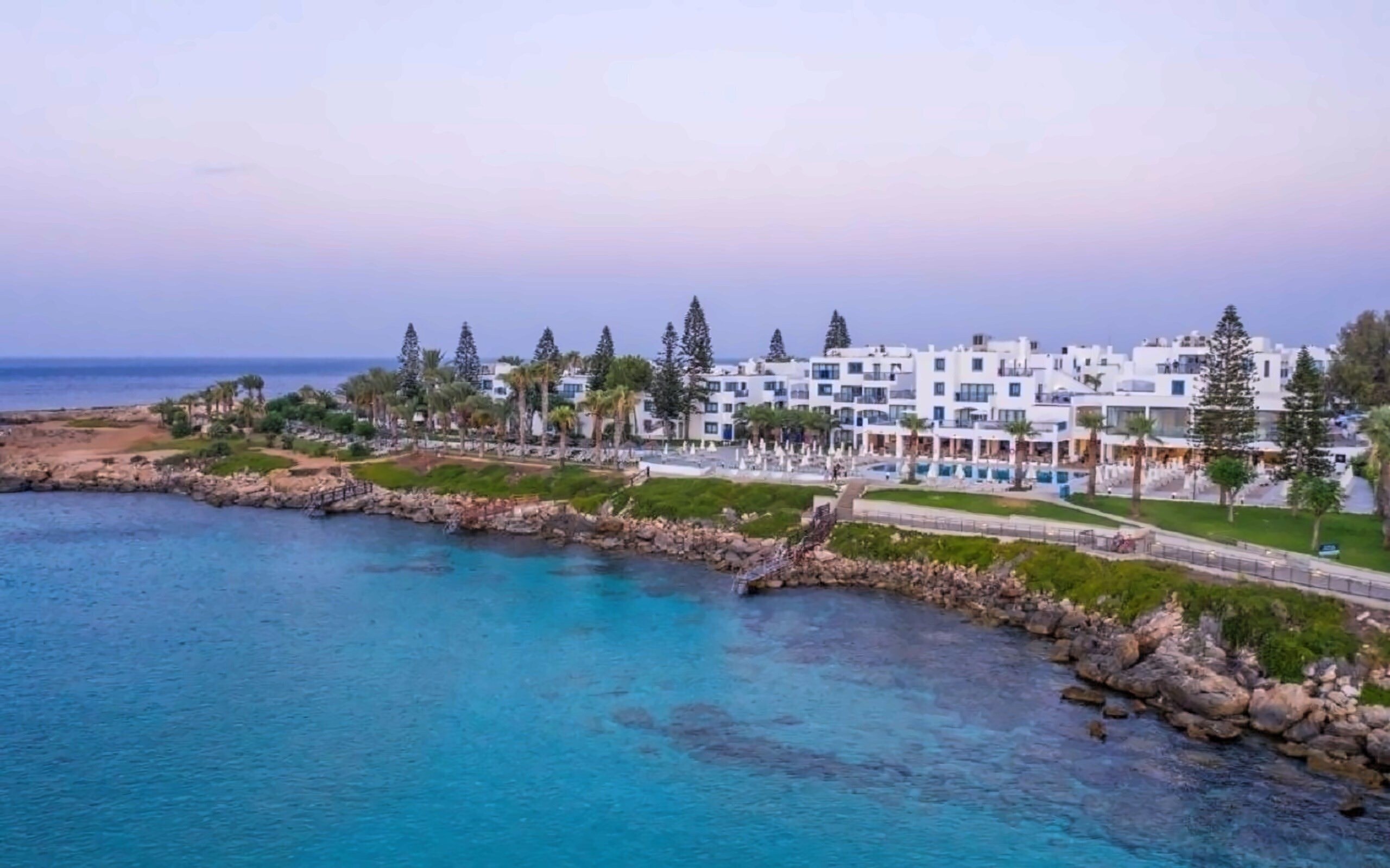 Zdjęcie Nausicaa Beach 4*