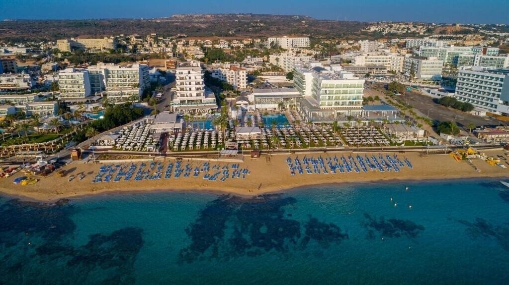 Hotel Constantinos The Great Beach 5*