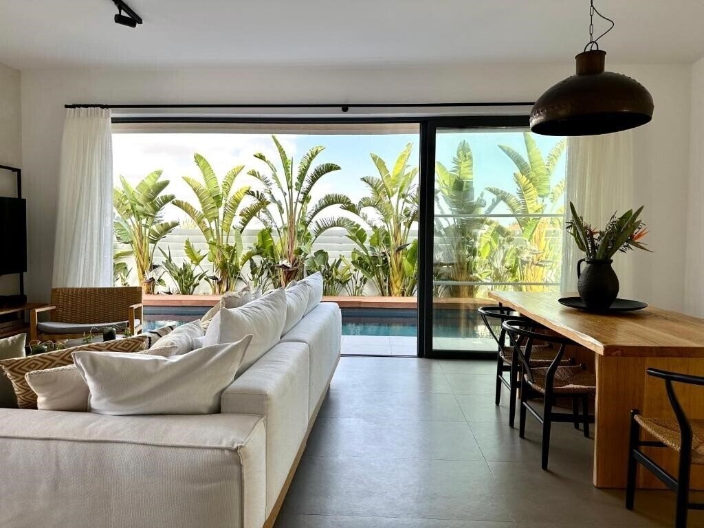 Obraz Lora Pearl Luxury Villа вилла