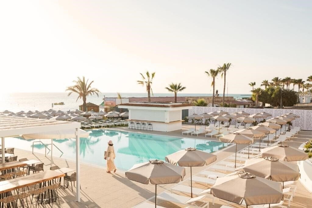 Отель Sunprime Protaras Beach 4*