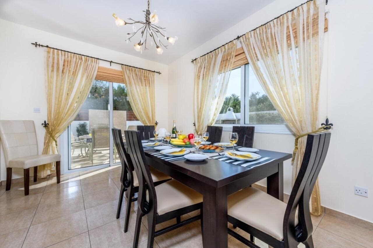 Фотография Villa Zacharia 4*