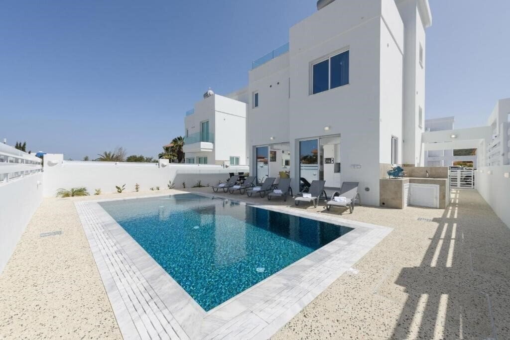 Зображення Green Bay Villas 3*