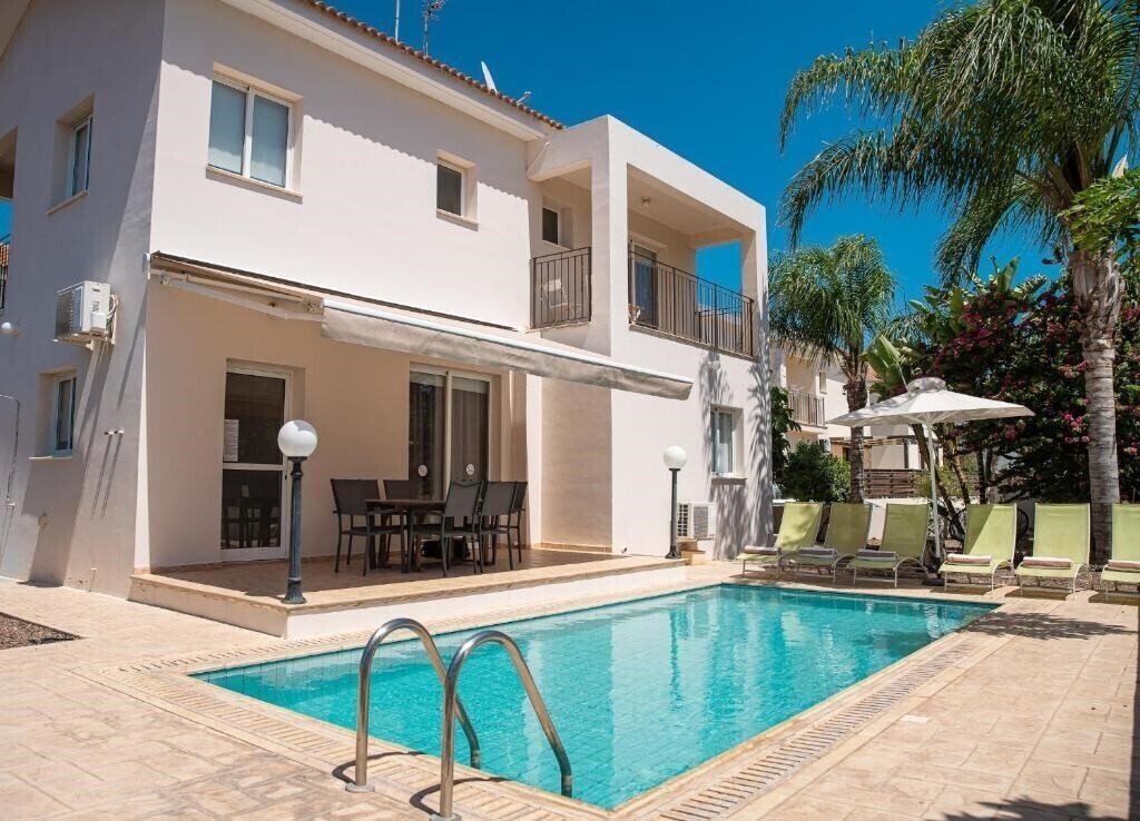 Hotel Cape Greco Villa Ekaterina 2*
