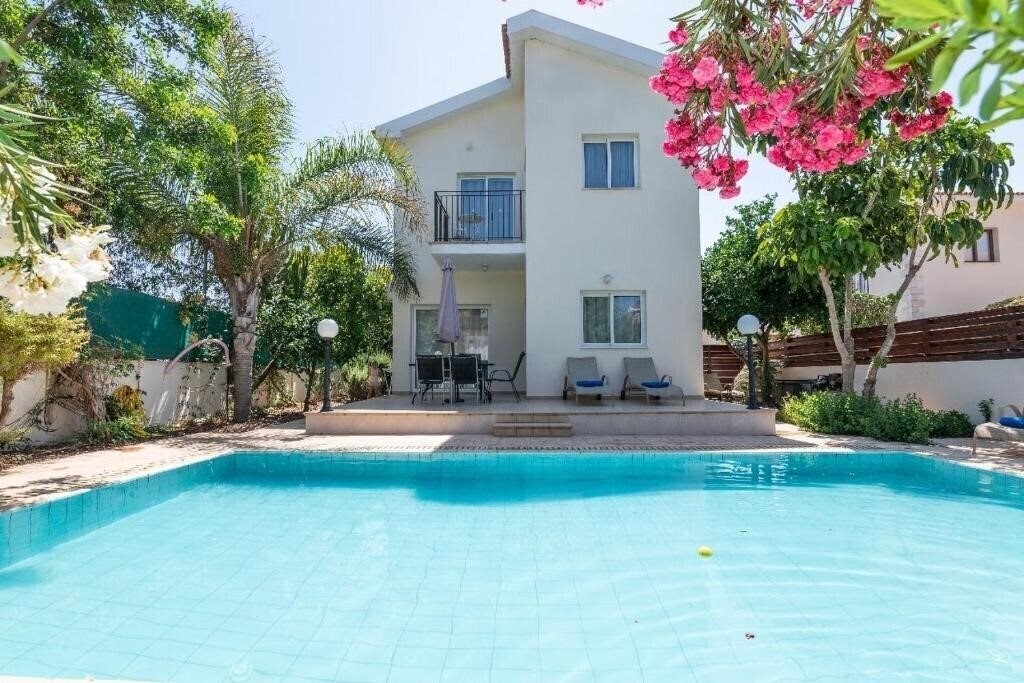 Zdjęcie Cape Greco Villa Ekaterina 2*