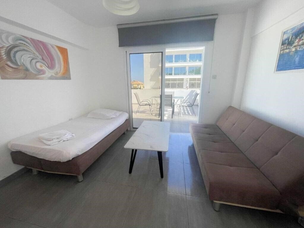 Zdjęcie Christina Apartment 3*