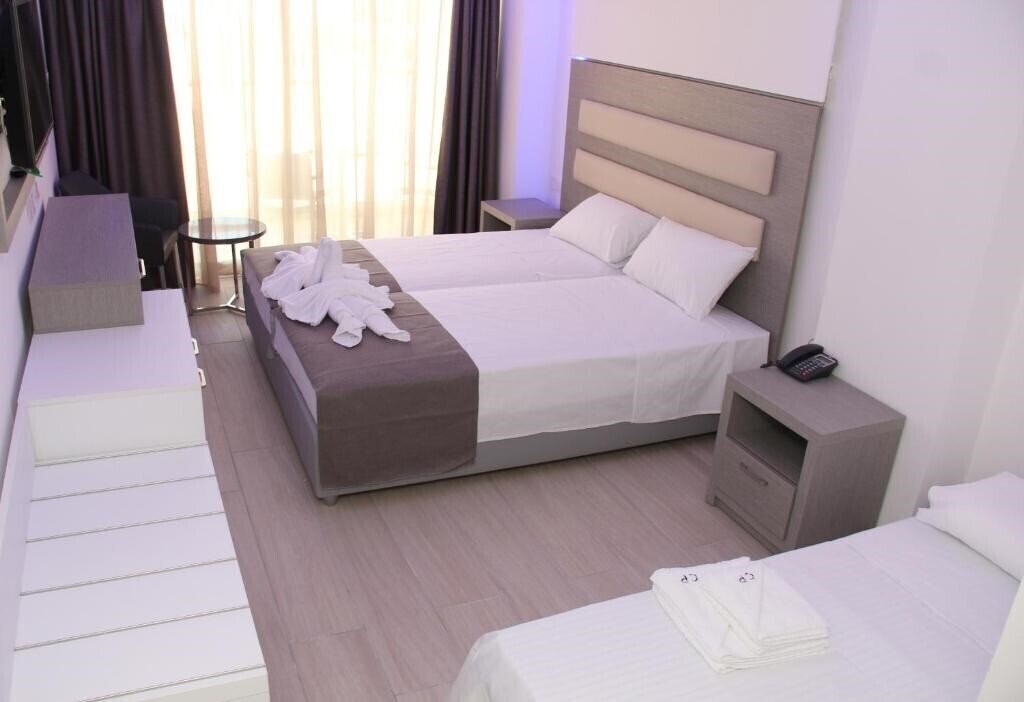 Zdjęcie Captain Pier Hotel Apartments 3*
