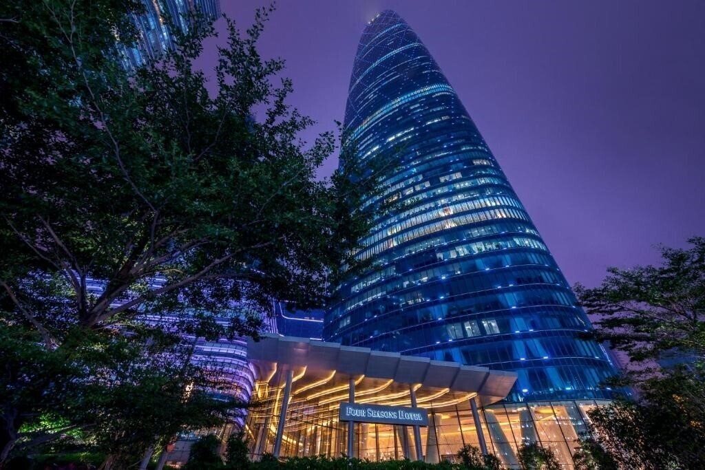 Hotel Four Seasons Guangzhou 5*