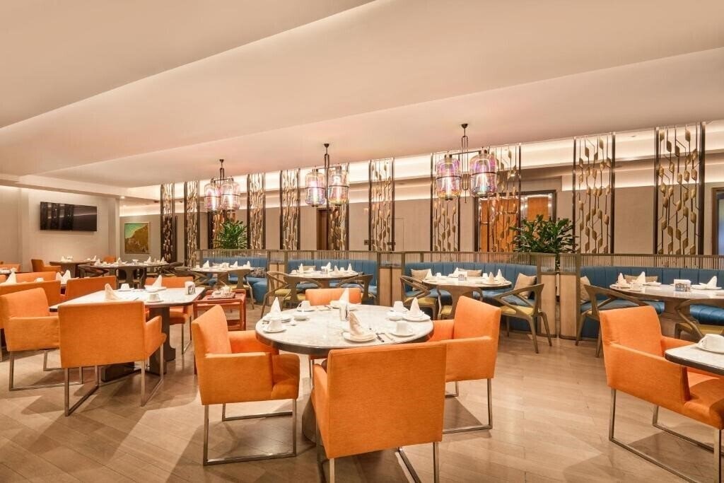 Изображение Four Points by Sheraton Guangzhou 5*