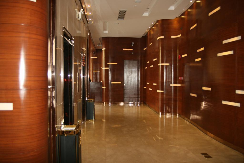 Готель J Hotel (ex. Azure Resort) 4*