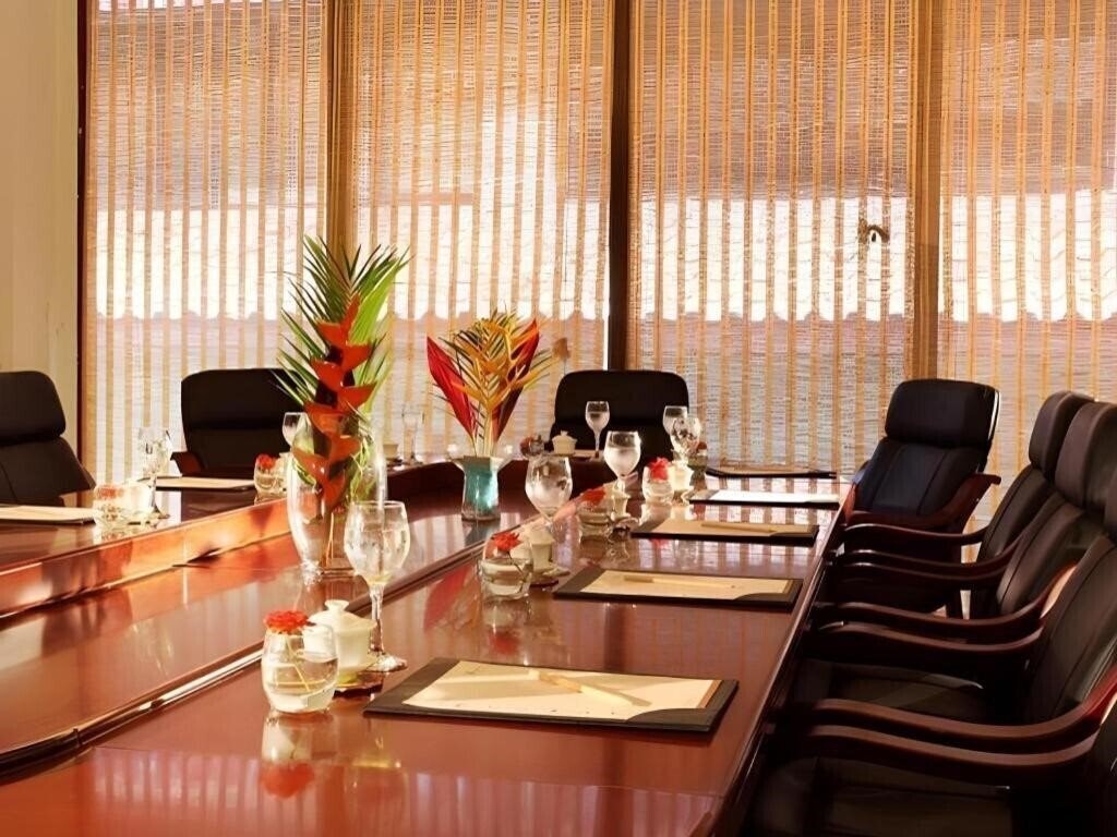 Картинка Pearl River Nantian Hot Spring Resort Sanya 5*