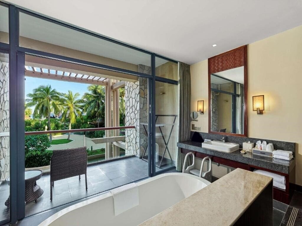 Zdjęcie Hilton Sanya Yalong Bay Resort & Spa 5*