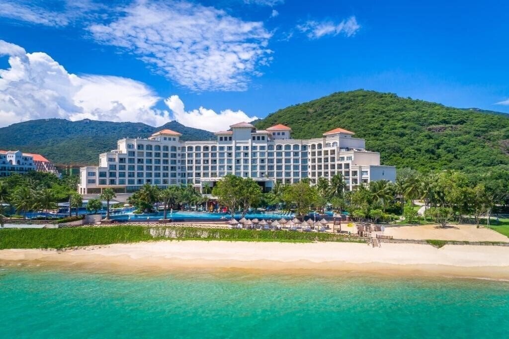Hotel Ocean View Resort Yalong Bay (ex. Sanya Yalong Bay Narada Hotel) 5*
