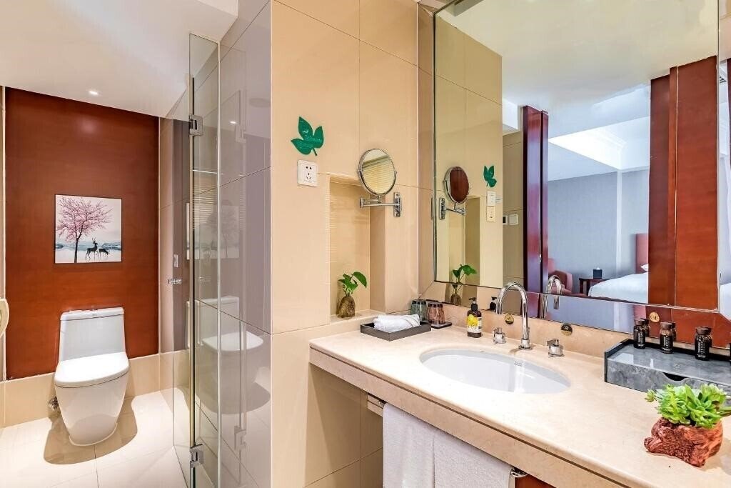 Фотографія Feitian 4*