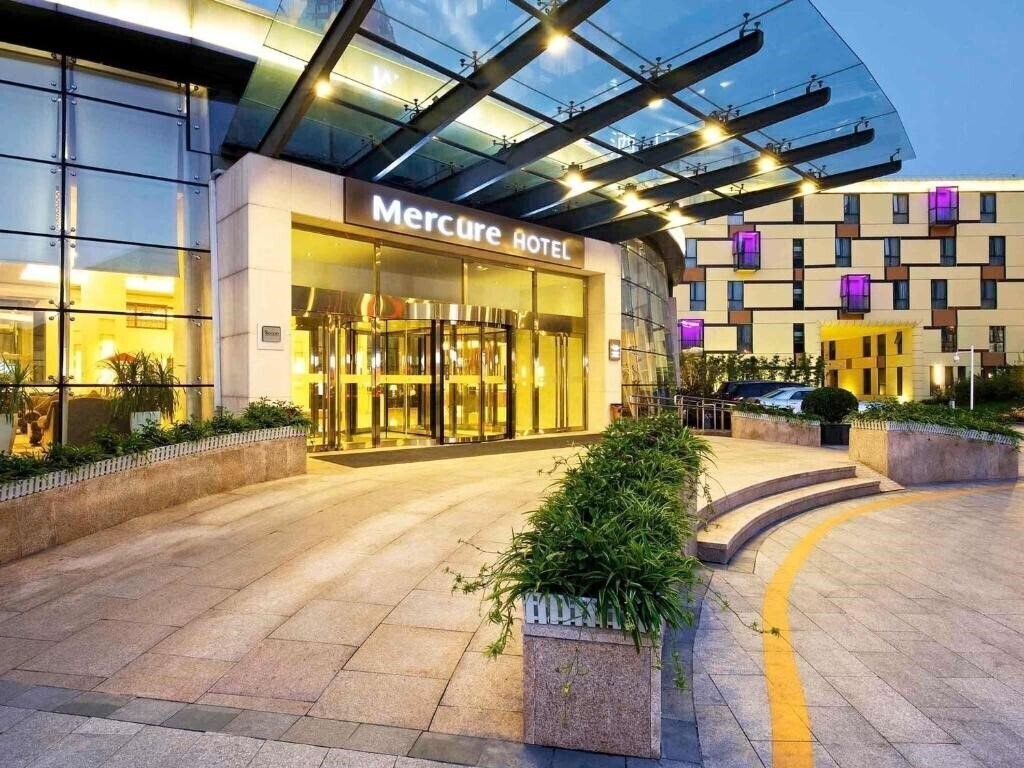 Hotel Mercure Beijing City Centre Hotel 4*