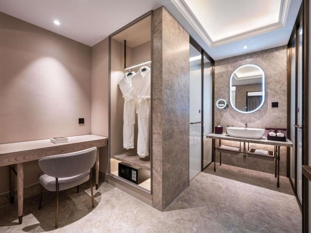 Zdjęcie Mercure Beijing City Centre Hotel 4*