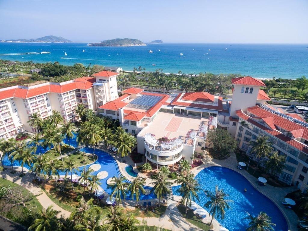 Отель Resort Golden Palm Hotel 4*