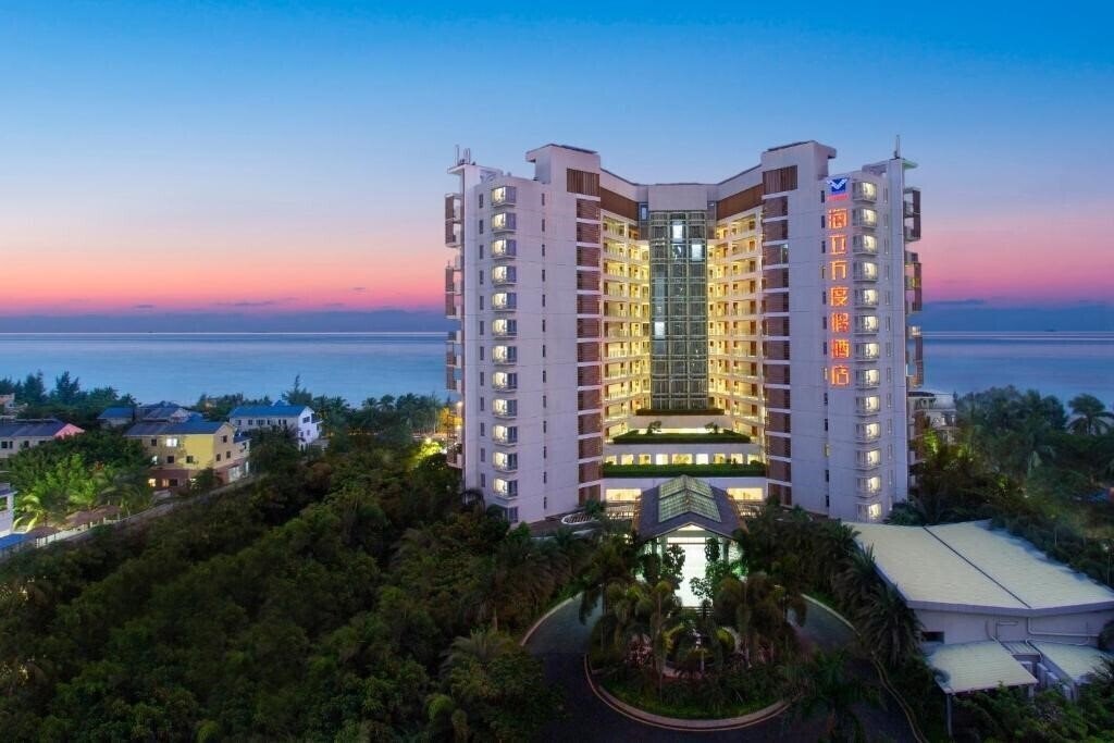 Готель Sea Cube Resort Sanya 4*