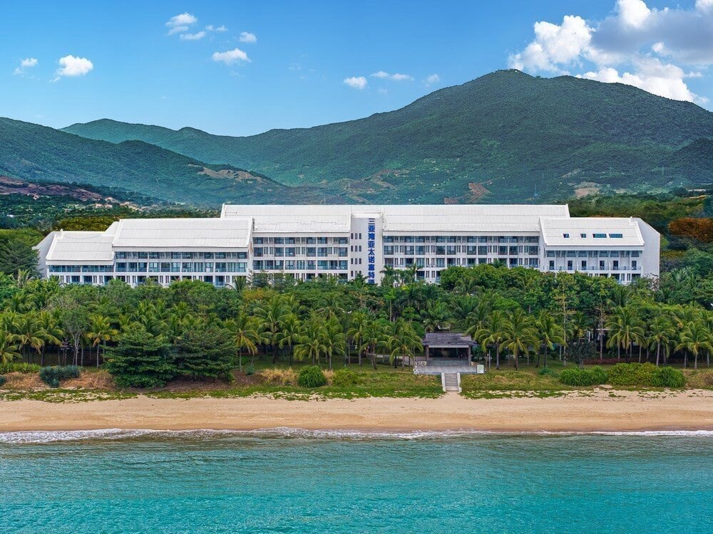 Hotel Novotel Resort Sanya Bay Yatai 5*