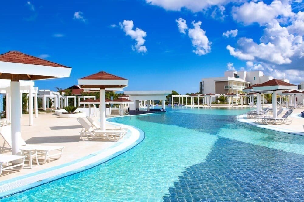 Hotel Gran Muthu Ensenada 5*