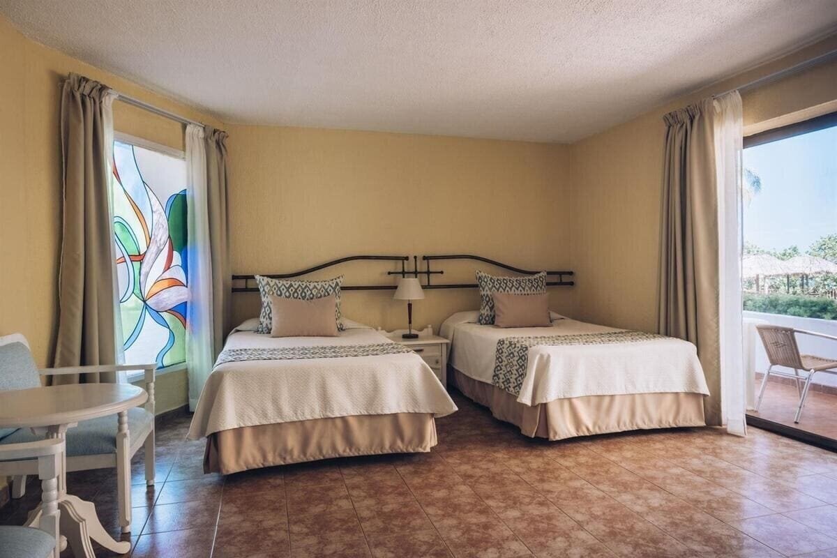 Zdjęcia Iberostar Bella Costa 5*