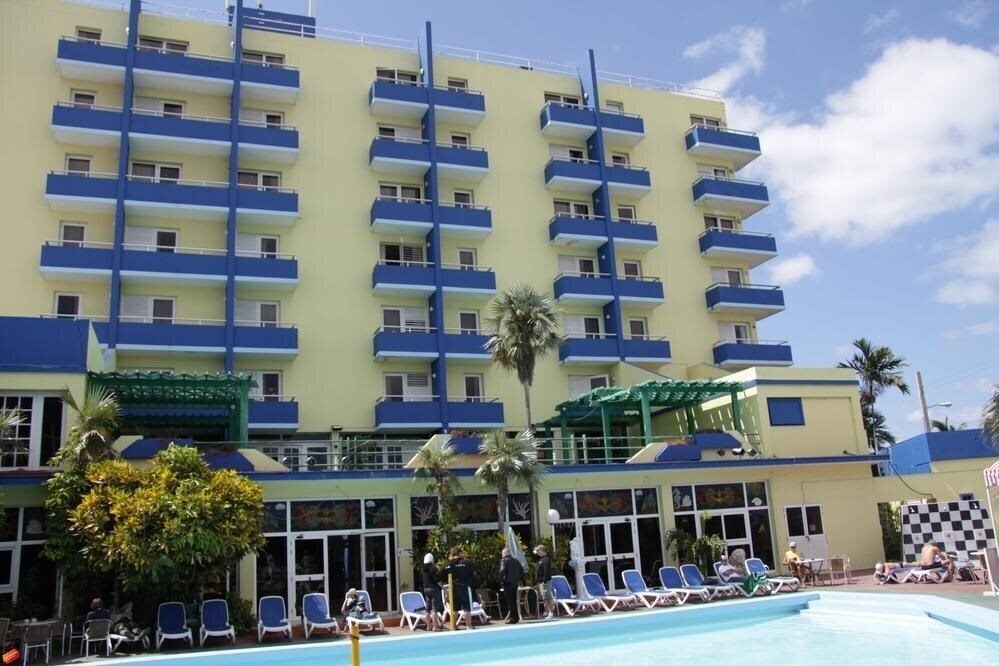 Hotel Acuazul Resort 3*