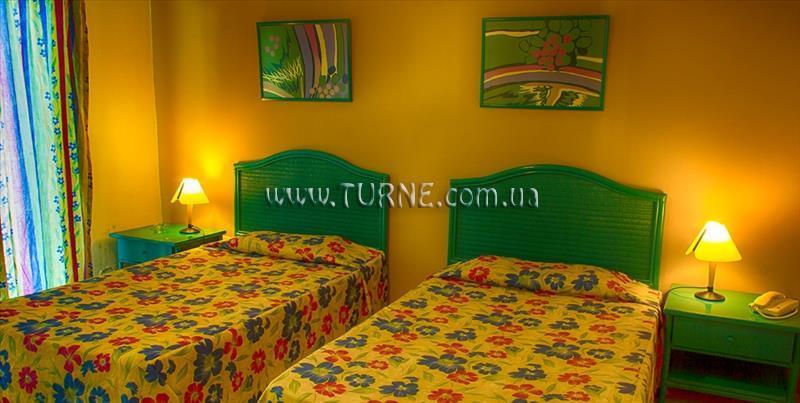 Hotel Islazul Los Delfines 3*