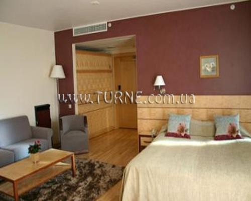 Obraz Royal Square Hotel & Suites 5*