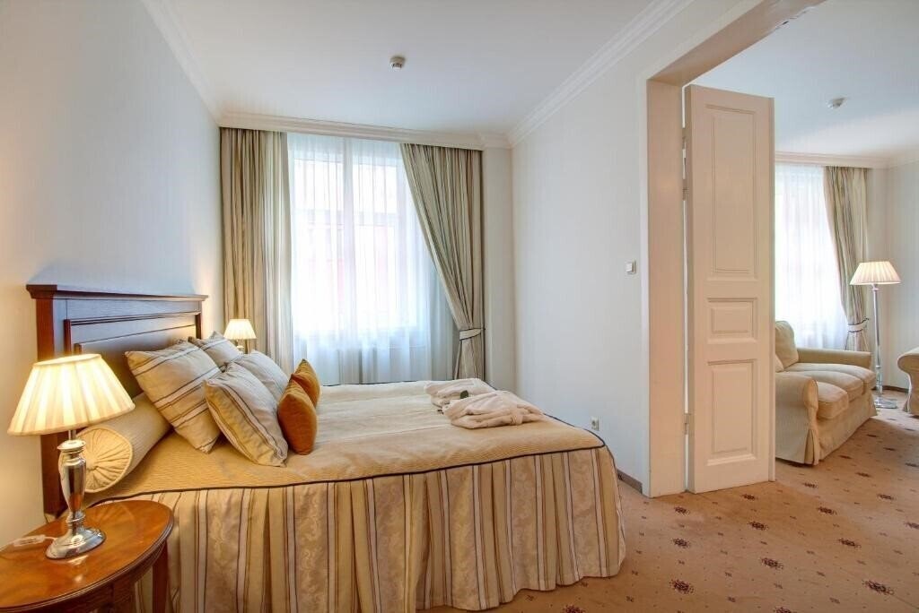 Zdjęcie Radi Un Draugi 4*