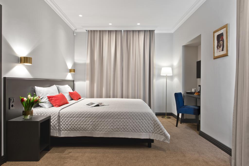 Obraz 15 Th Avenue 3*