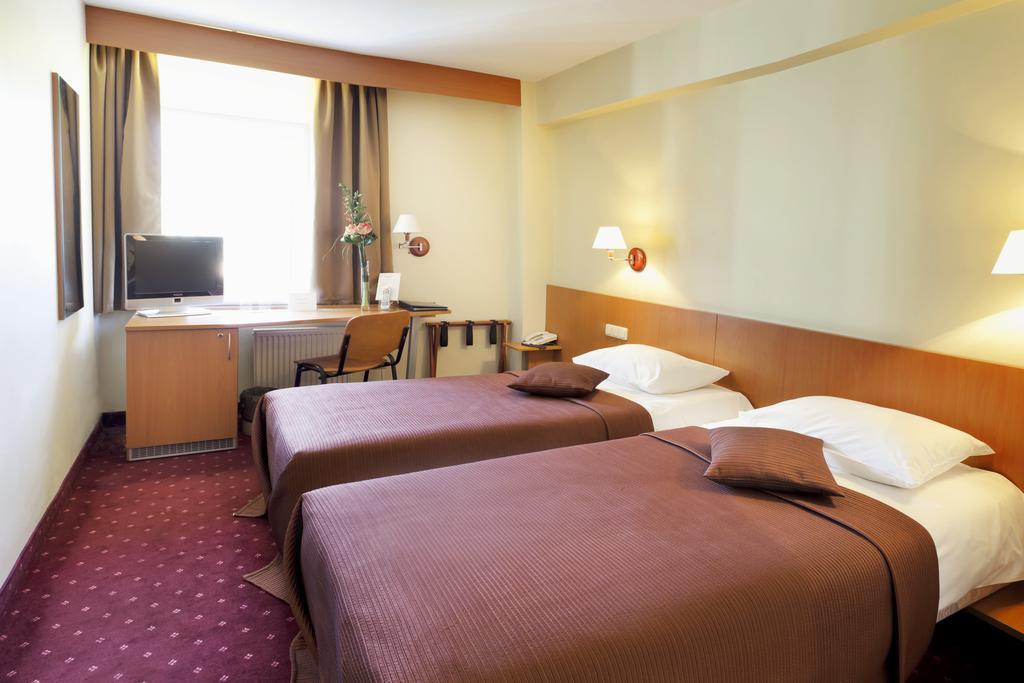 Zdjęcie Europa City 3*