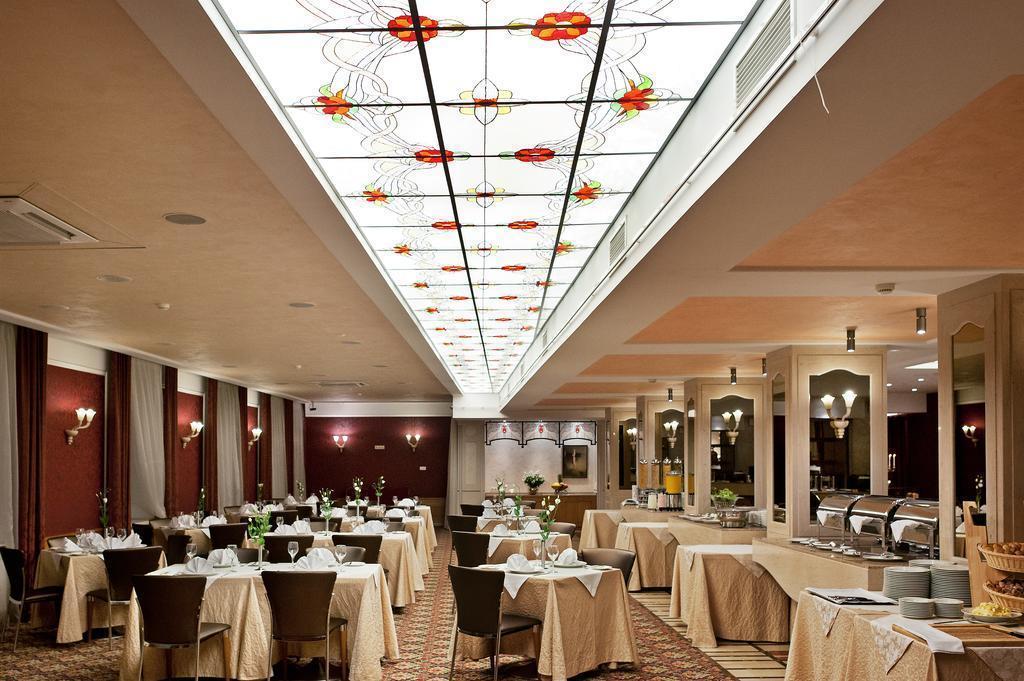 Obraz Artis Centrum Hotels 4*