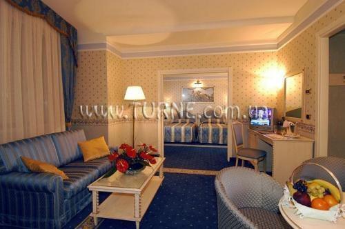 Фотографія Bristol 3*