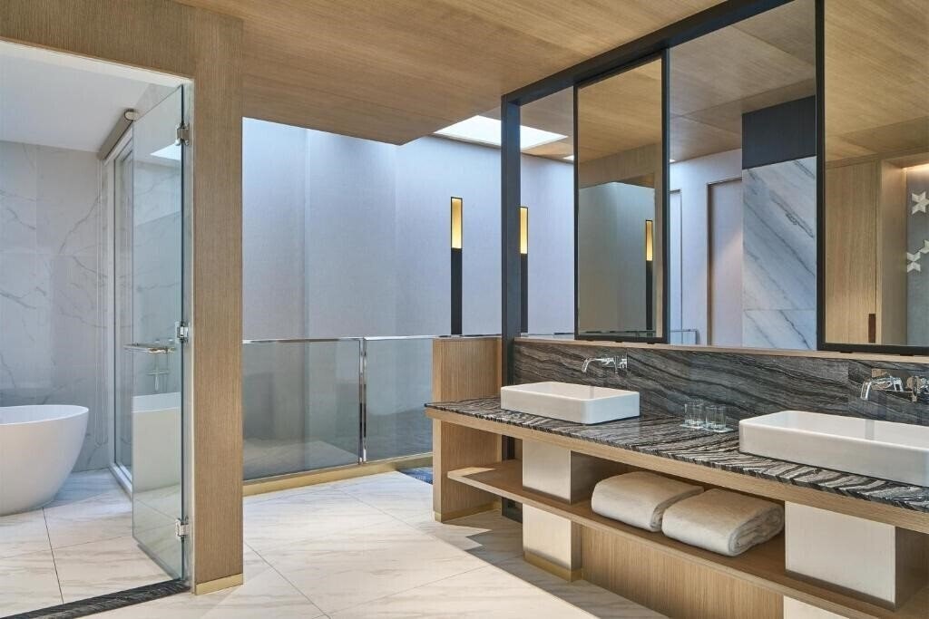 Zdjęcie Le Meridien 4*