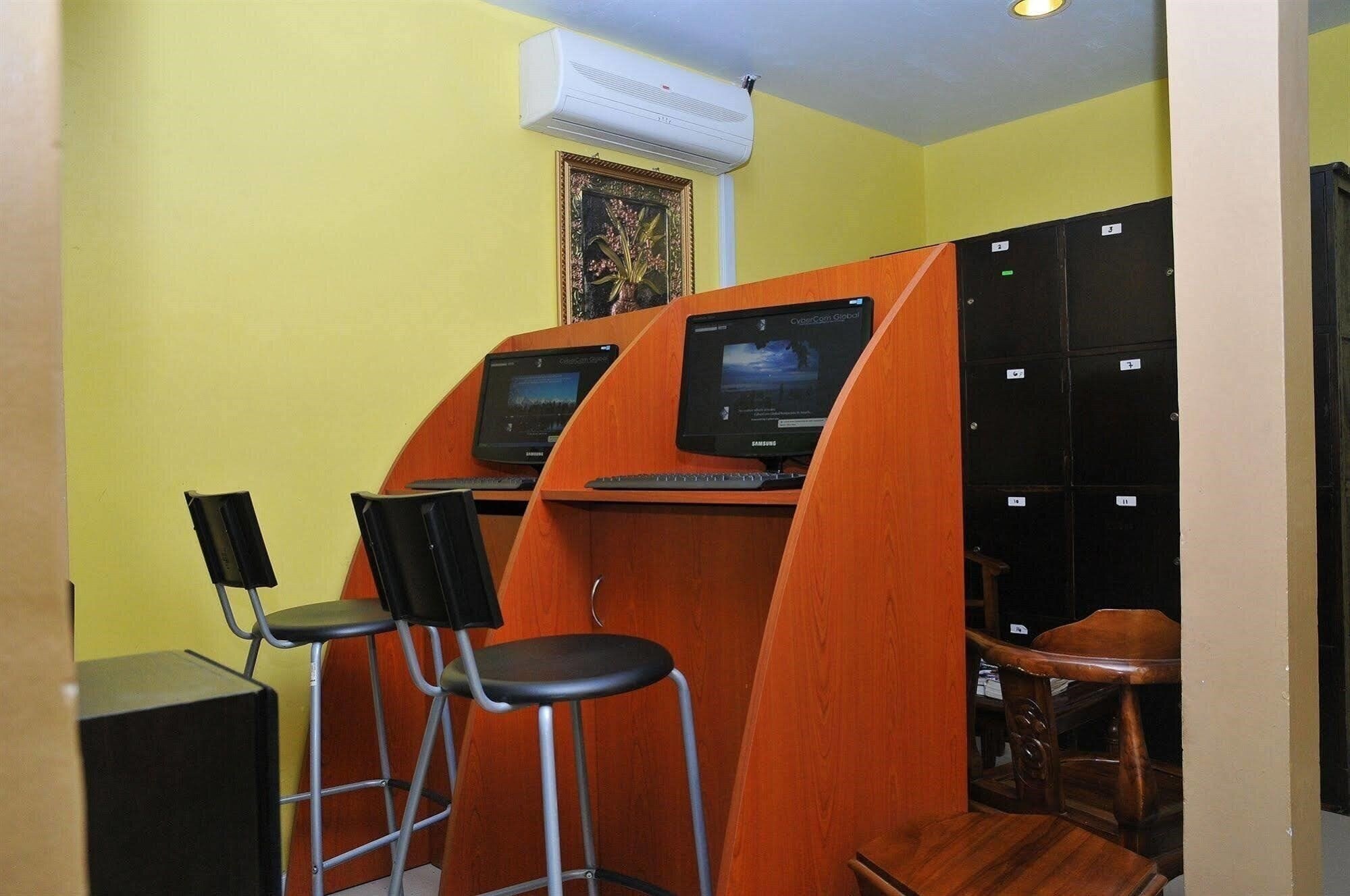 Zdjęcie Alamanda 2*