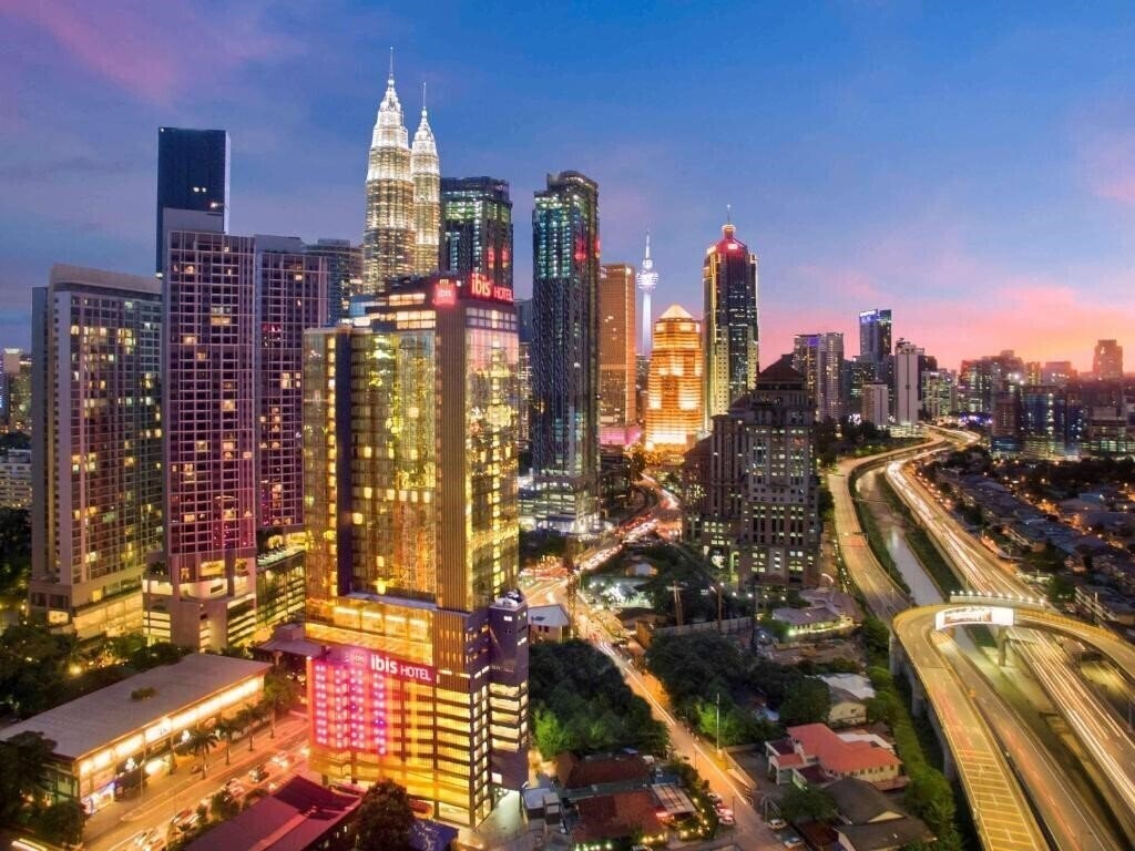 Hotel Ibis Hotel Klcc 4*