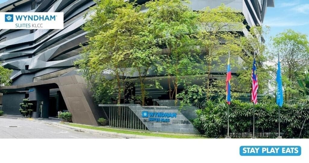 Hotel Wyndham Suites Klcc 4*
