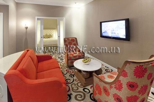 Obraz Maytower Hotel Serviced Residences 4*