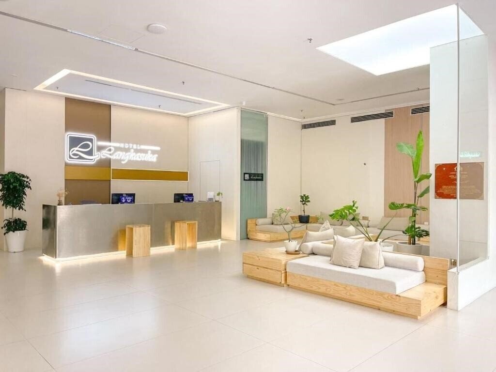 Готель Hotel Langkasuka Langkawi 3*