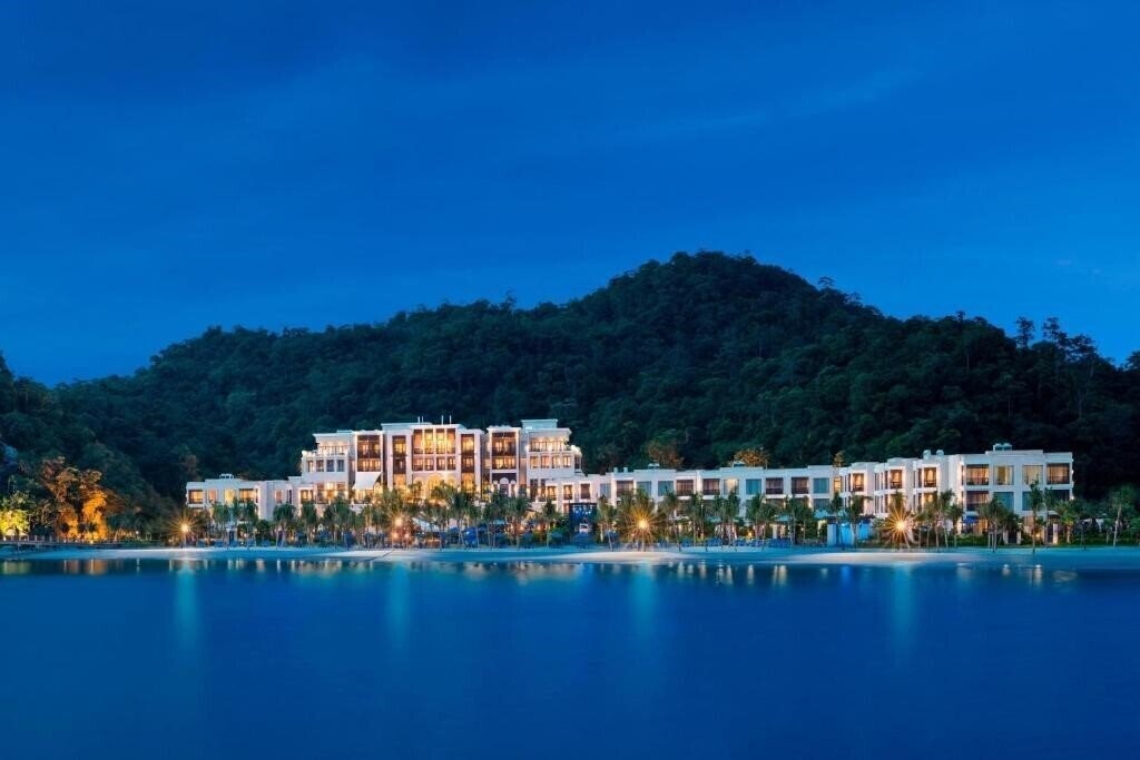 Hotel St. Regis Langkawi 5*