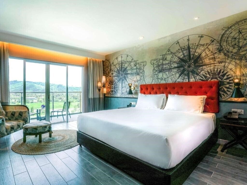 Готель Mercure Langkawi Pantai Cenang 4*