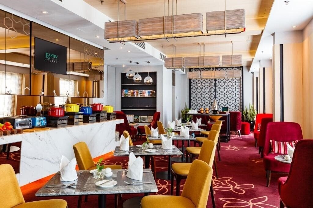 Картинка Eastin Hotel Penang 4*