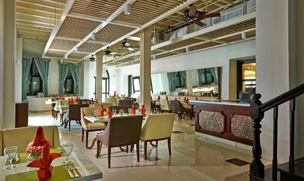 Изображение The Royale Bintang Penang 4*