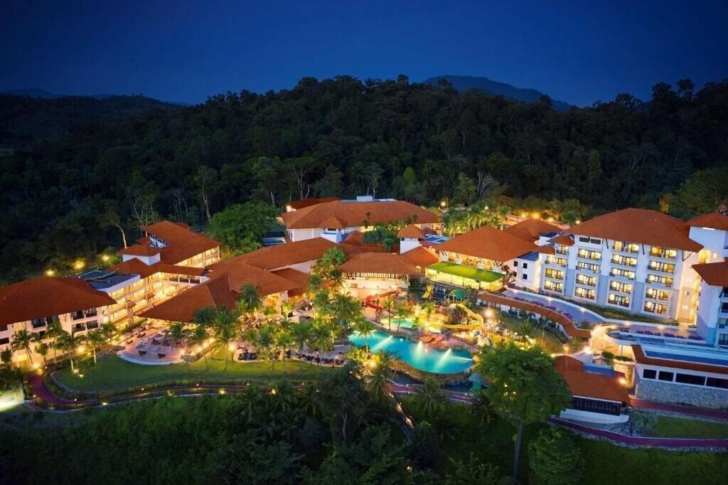 Zdjęcie Swiss-Garden Beach Resort Damai Laut 4*