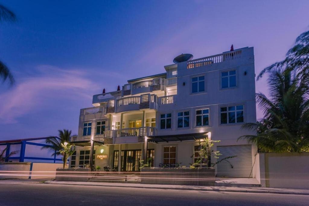Готель Pebbles Inn Guest House 1*