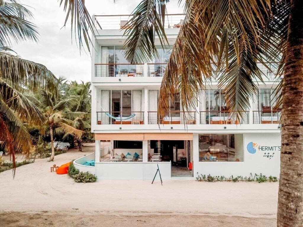 Hotel Bliss Dhigurah Guest House 3*