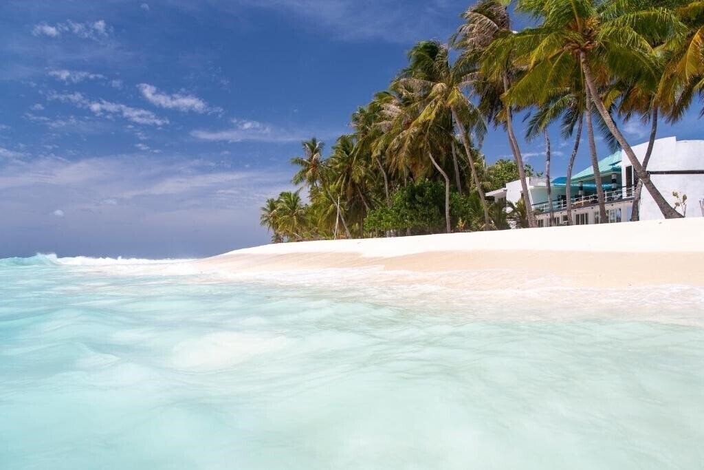 Hotel Dhonfulhafi Beach View & Spa Guest House гостиный двор